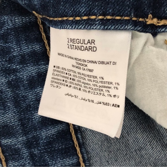 EUC Old Navy mid-rise skinny jeans - Picture 6 of 7